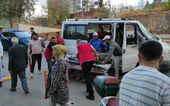 Şanlıurfa’da İnşaatta Düşen 13 Yaşındaki Çocuk Yaralandı