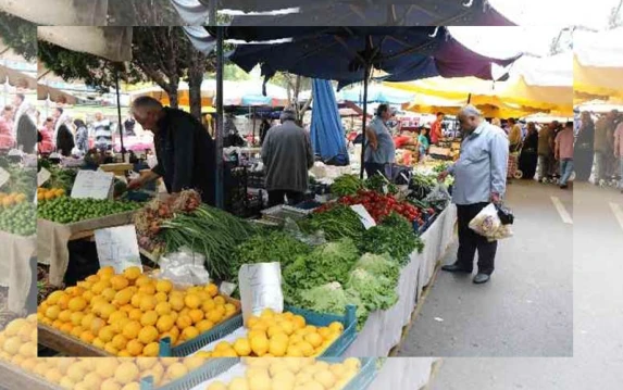 Şanlıurfa'da Soğuyan Hava Pazarlara Yansıdı Şanlıurfa'da Soğuyan Hava Pazarlara Yansıdı