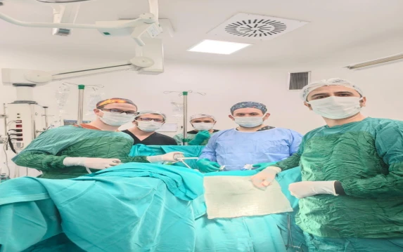 Ceylanpınar Devlet Hastanesi’nde Önemli Bir Cerrahi Başarı