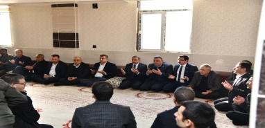 Vali, Milletvekili ve İl Başkanından Taziye Ziyareti