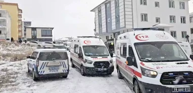 Yaşlı çift evinde silahla vurulmuş halde ölü bulundu