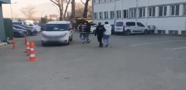 Şanlıurfa Emniyeti Telefon Dolandırıcılarını Yakaladı