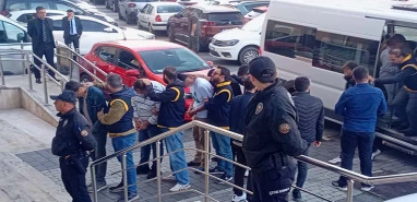 Şanlıurfa'dan Zonguldak'a Uzanan Dolandırıcılık Operasyonu Şanlıurfa'dan Zonguldak'a Uzanan Dolandırıcılık Operasyonu