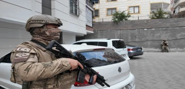 Şanlıurfa ve Ankara'da dolandırıcılık operasyonu