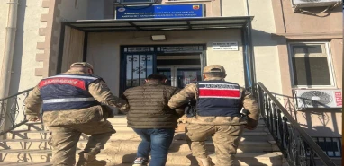 Karaköprü’de Bağ Evini Soyan Şüpheli Jandarmadan Kaçamadı