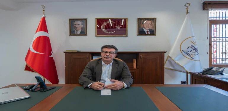 Başkan Bucak’tan 15 Temmuz mesajı: "Milletimizin iradesi, her türlü vesayeti tarihe gömmüştür"