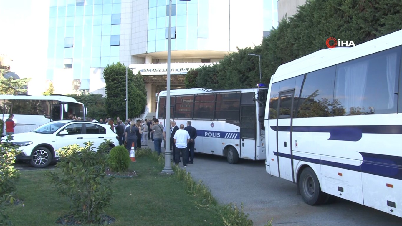 Belediye'ye yolsuzluk soruşturması 48 şüpheli hakkında gözaltı kararı