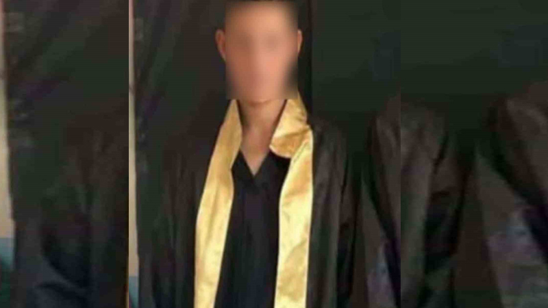 Pompalı tüfekle oynayan çocuk, kardeşini vurdu