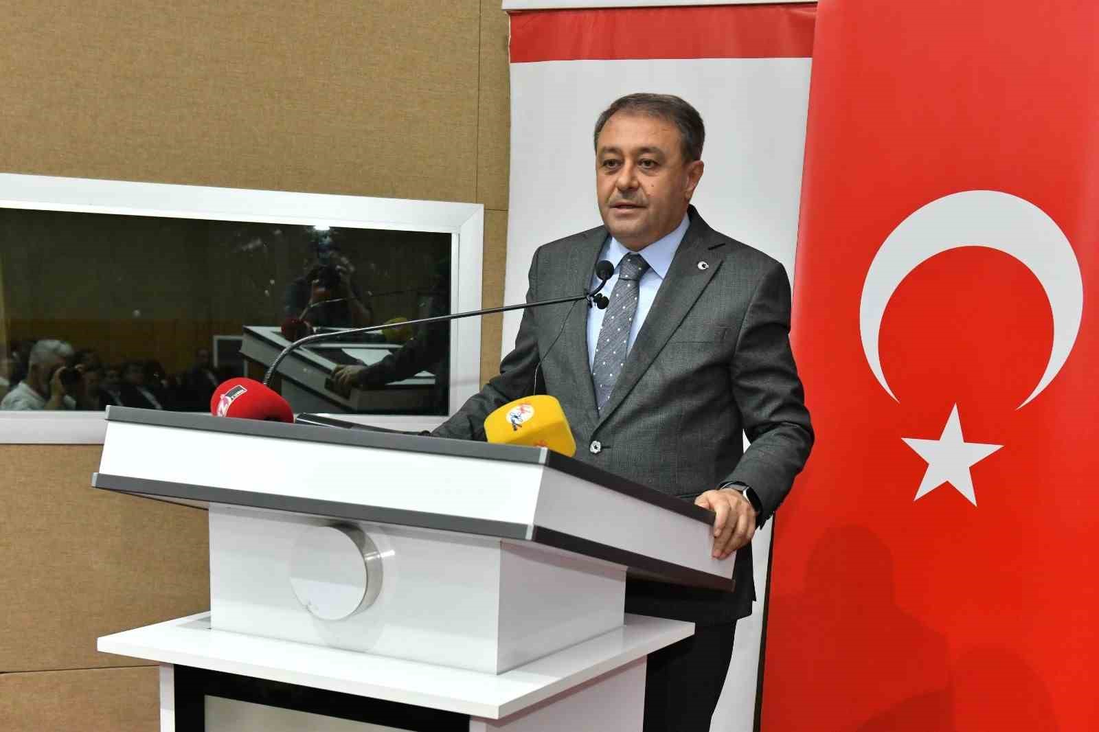 Esnafın toplantıya katılmaması valiyi kızdırdı