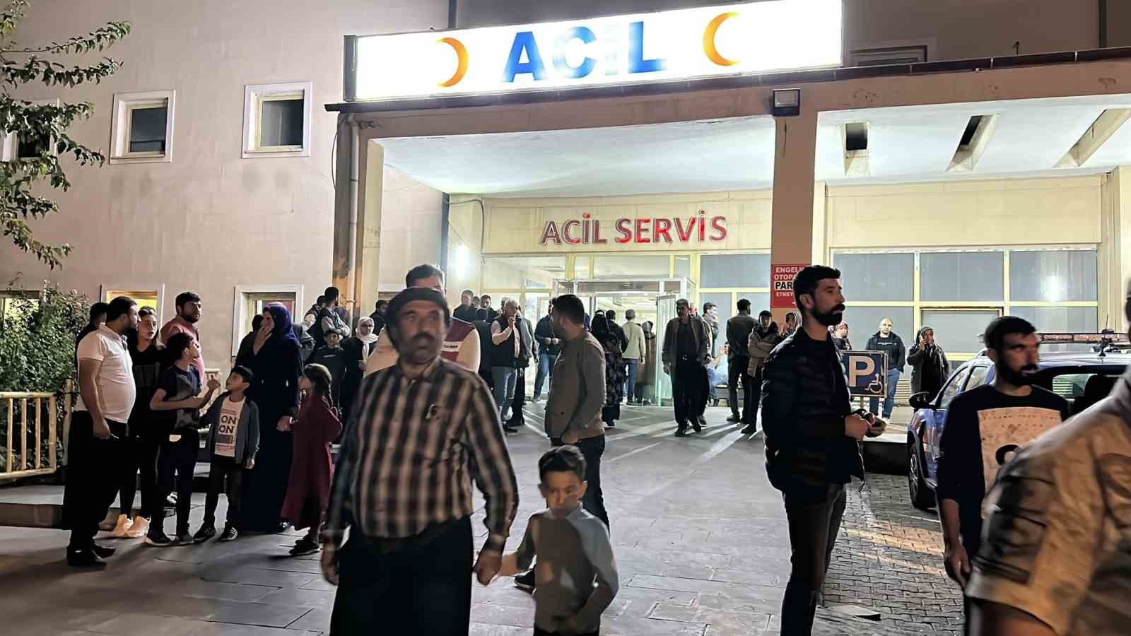 Siverek’te iki mahalle sakinleri arasında kavga
