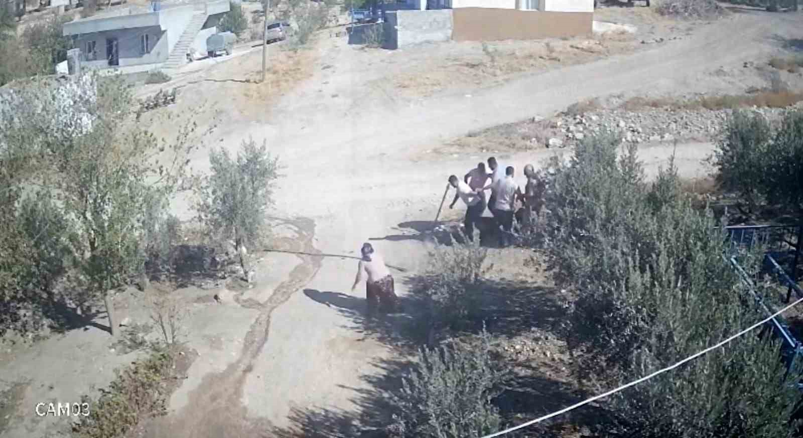 Şanlıurfa’da Aile Kavgasında Dehşet: Eşinin Hayatını Taş Atarak Kurtardı