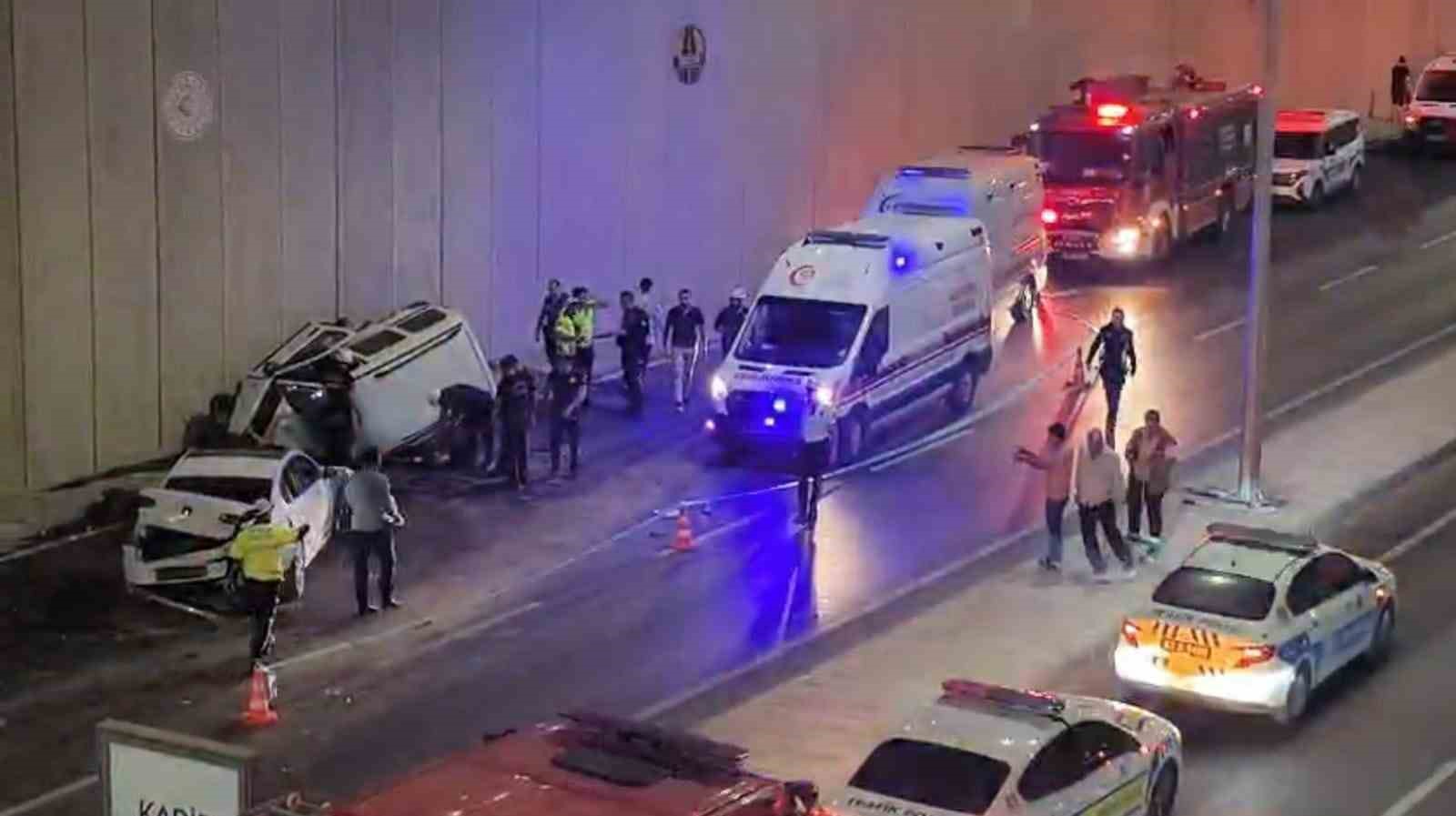 Şanlıurfa’da alt geçitte feci kaza