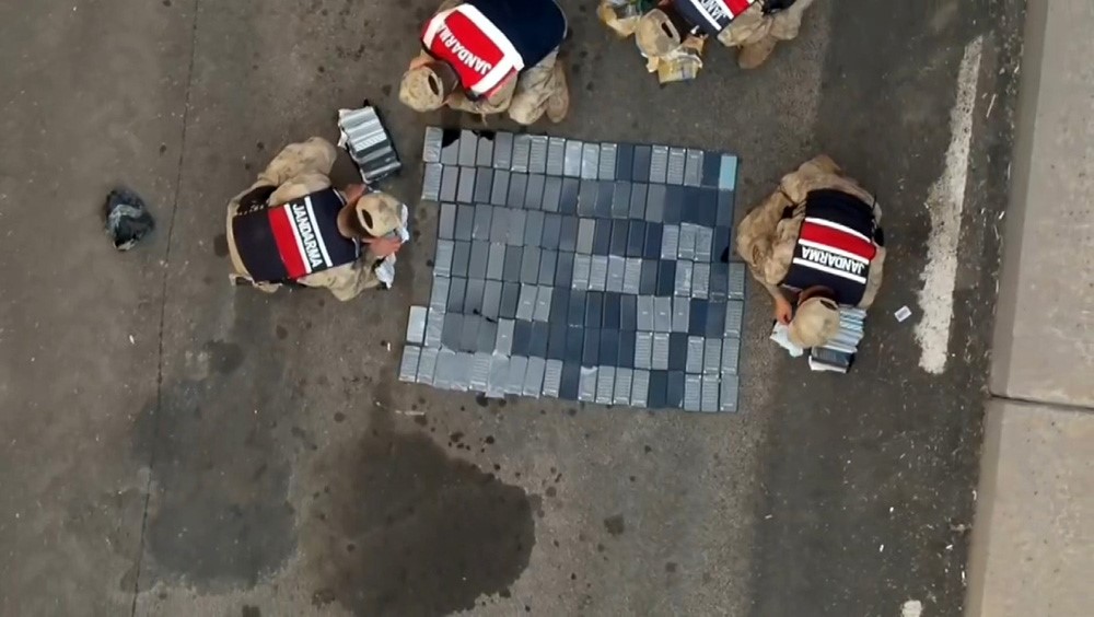 Şanlıurfa’da jandarmadan kaçakçılık operasyonu