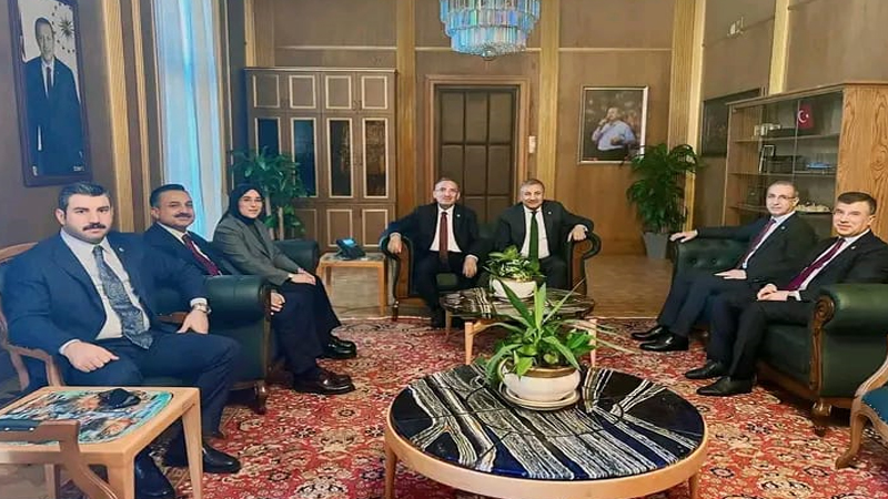 AK Parti Şanlıurfa Vekilleri Bozdağ Başkanlığında Buluştu