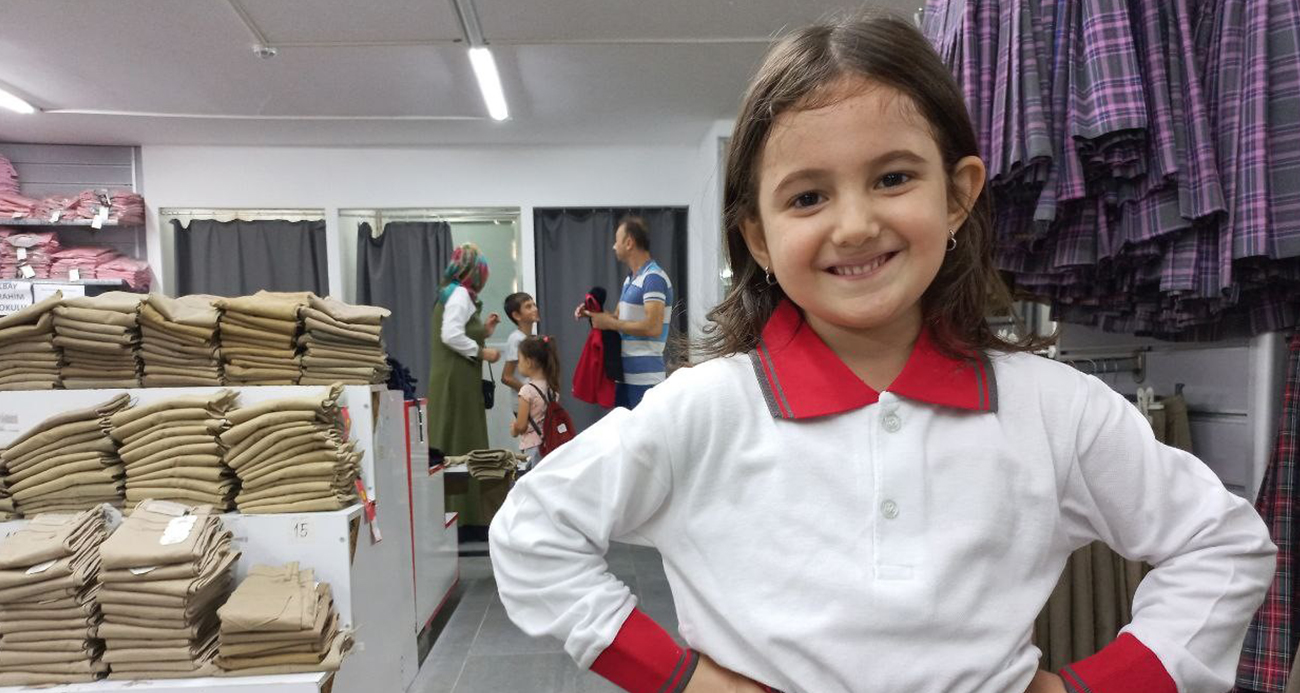Karne gününde sürpriz karar! Okullarda Forma Zorunluluğu Geri Geliyor!