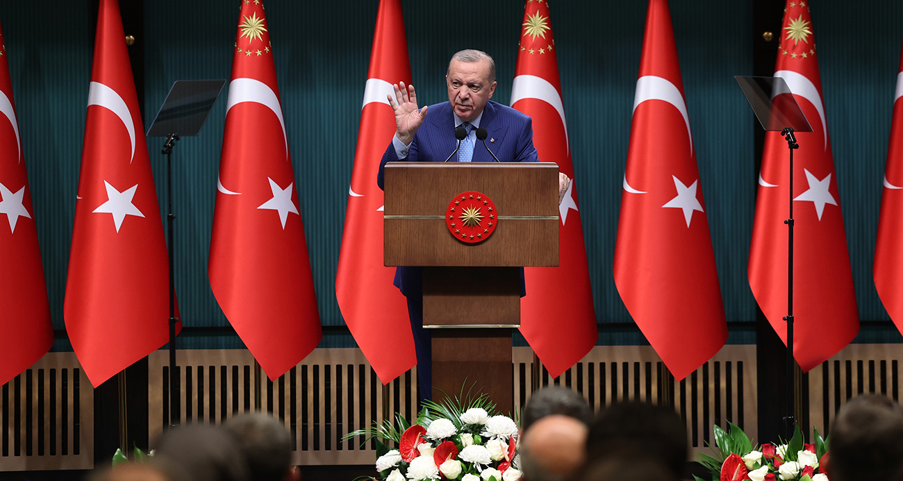 Cumhurbaşkanı Erdoğan'dan bayrağımıza saldırıya tepki!