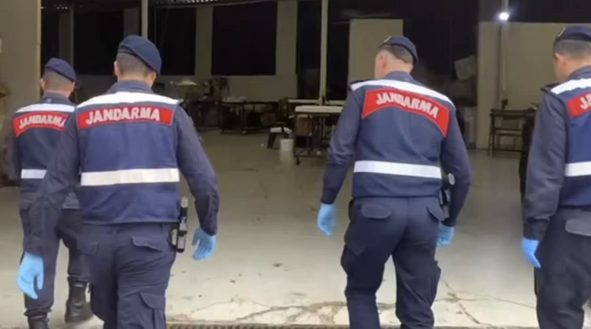 17 ilde "Alkollü İçki Kaçakçılığı ve Sahteciliğine" operasyon