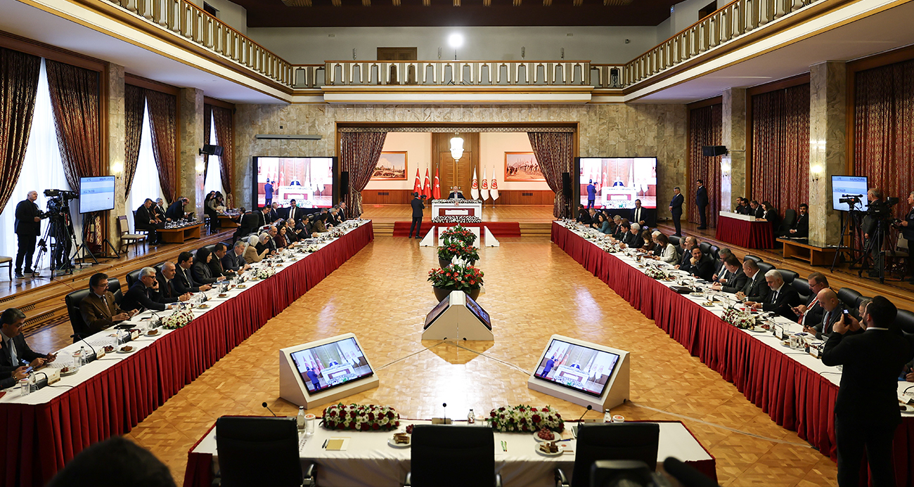 TBMM Komisyonu İmralı’ya Gitme Kararı Aldı