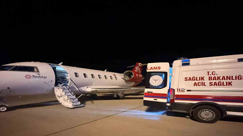 Şanlıurfa’da kalp rahatsızlığı olan bebek ambulans uçakla İstanbul’a gönderildi