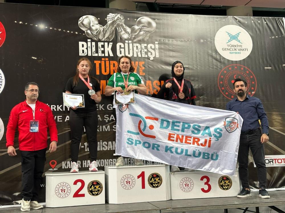 29 Madalya ve 11 Milli Sporcu ile Büyük Başarı