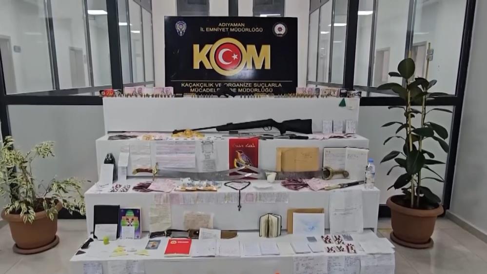 Muska yapıp büyü bozduğunu iddia eden şahıslar yakalandı