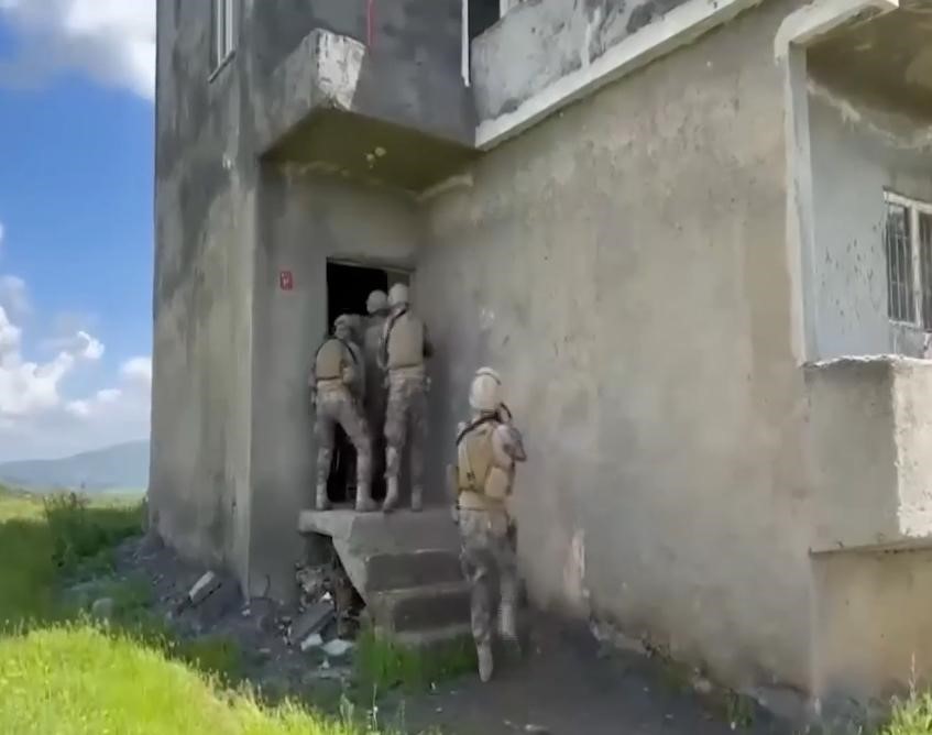 Suç Örgütüne Yönelik Operasyonda 19 Şüpheli Tutuklandı