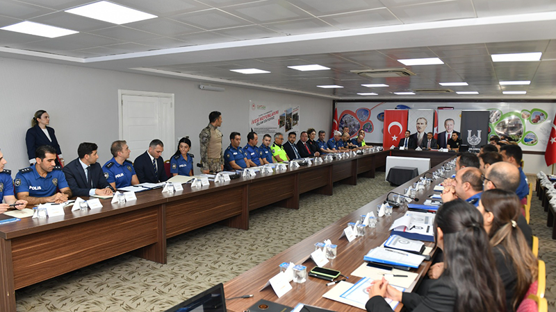 Şanlıurfa'da Huzur ve Güven Toplantısı