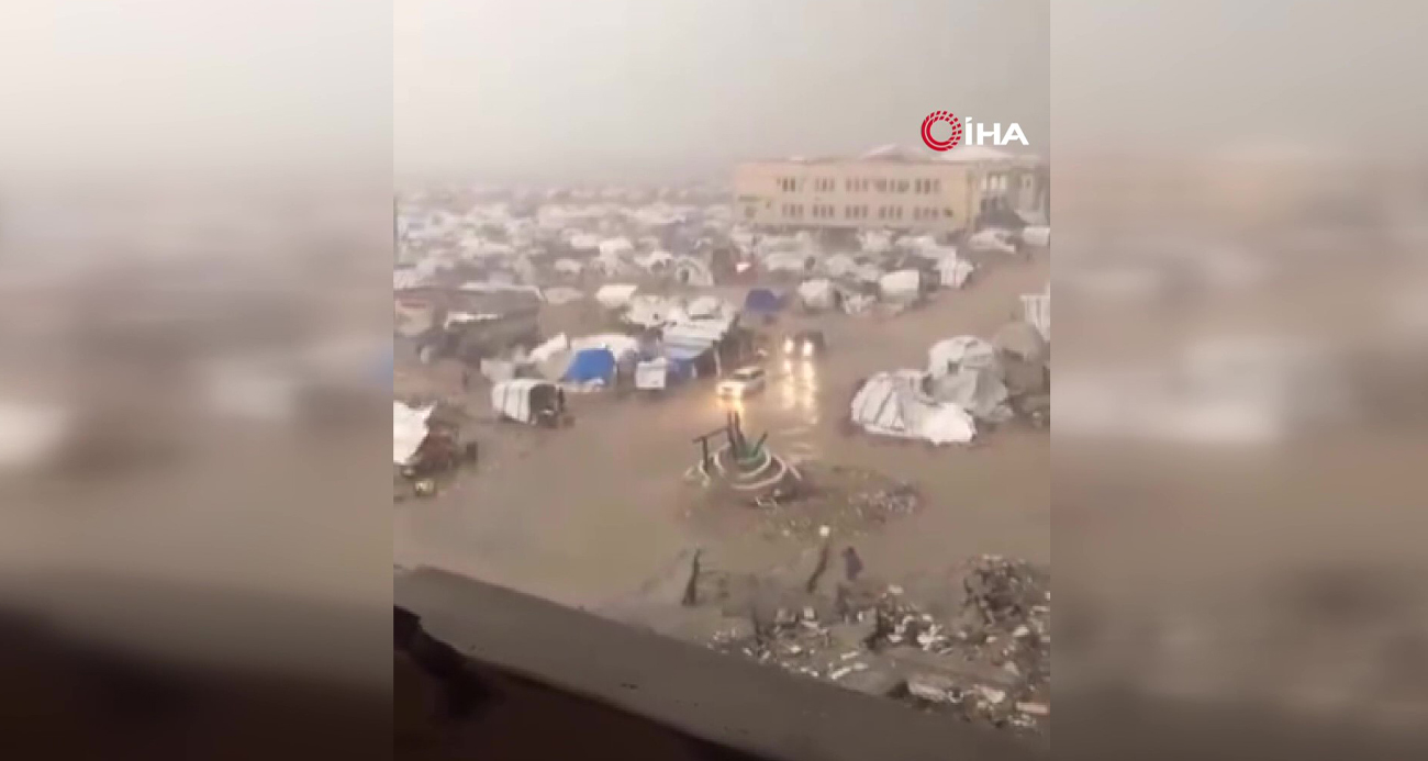 Filistinlilerin çadırları su altında kaldı