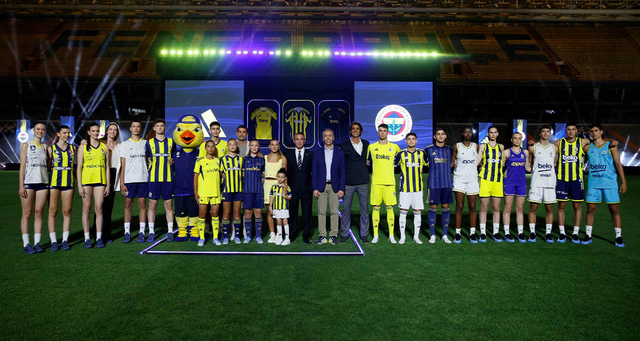 Fenerbahçe’nin 2025-2026 sezonu formalarının lansmanı yapıldı