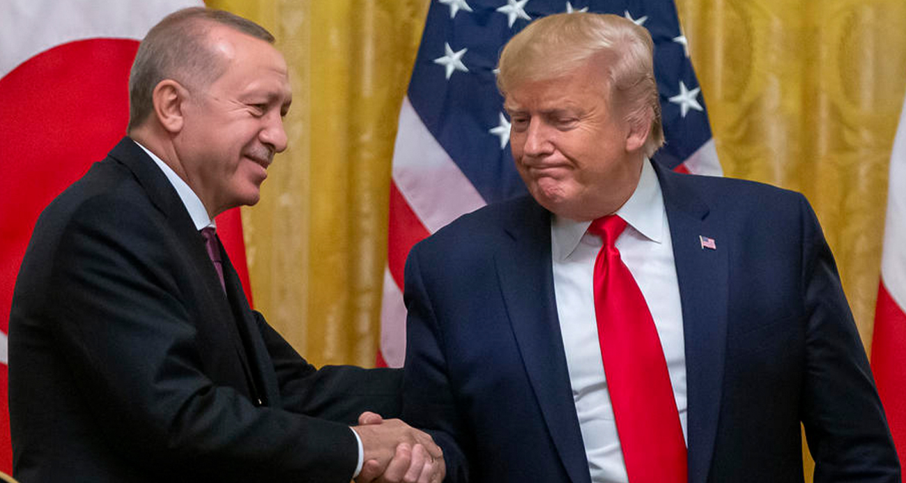 Trump Suriye'ye yönelik tüm yaptırımları kaldırdı!