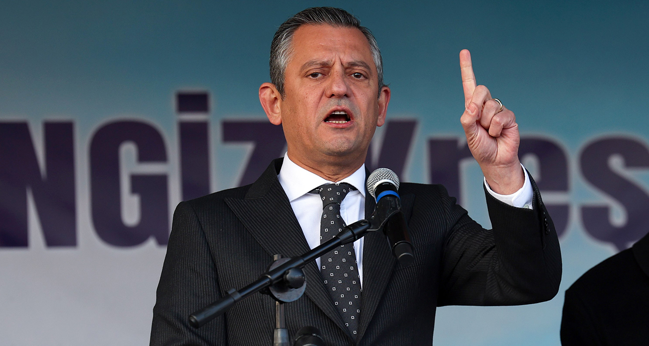 Özgür Özel fiziki saldırıya uğradı