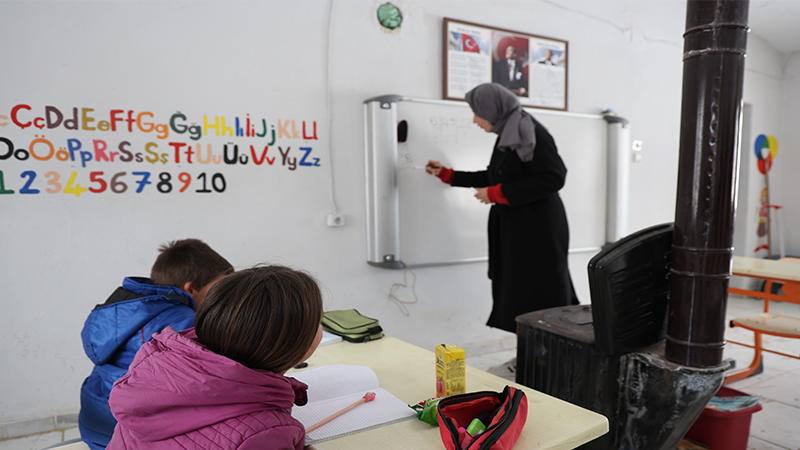 Urfalı Öğretmenin eksi 20 derecede Eğitim Aşkı