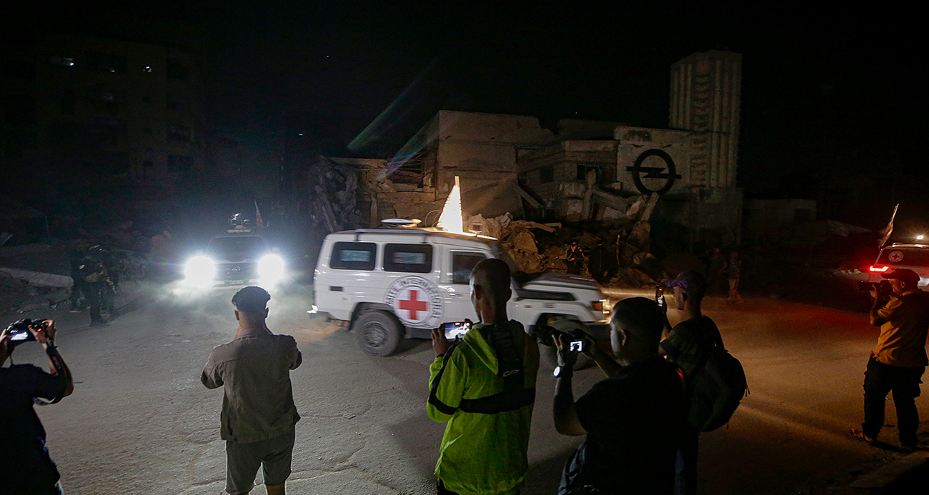 Hamas, 1 İsrailli esirin daha cenazesini İsrail’e teslim etti