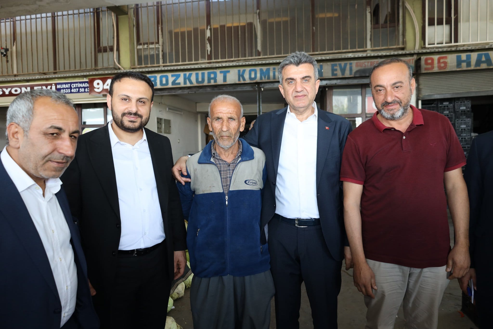 Ak Parti İl Başkanı Günbegi hal esnaflarını ziyaret etti