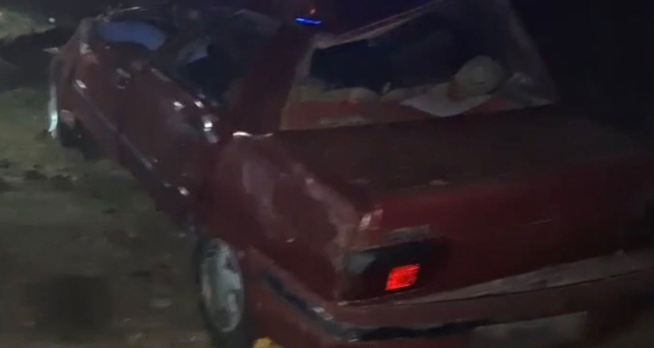 Siverek’te Şarampole Devrilen Araç Can Aldı