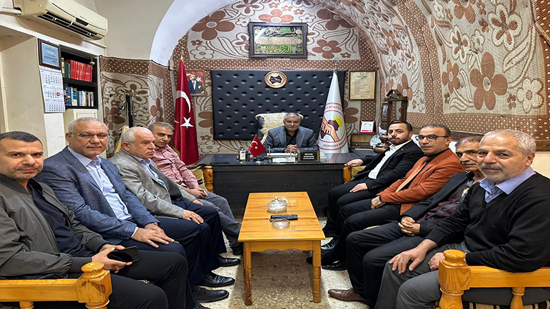 İş insanı Toru, Çarşı Esnafı İle Bir Araya Geldi