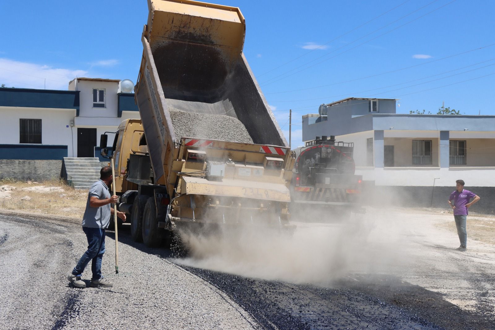 Bozova’da vatandaşın yol talebine Büyükşehir’den hızlı çözüm