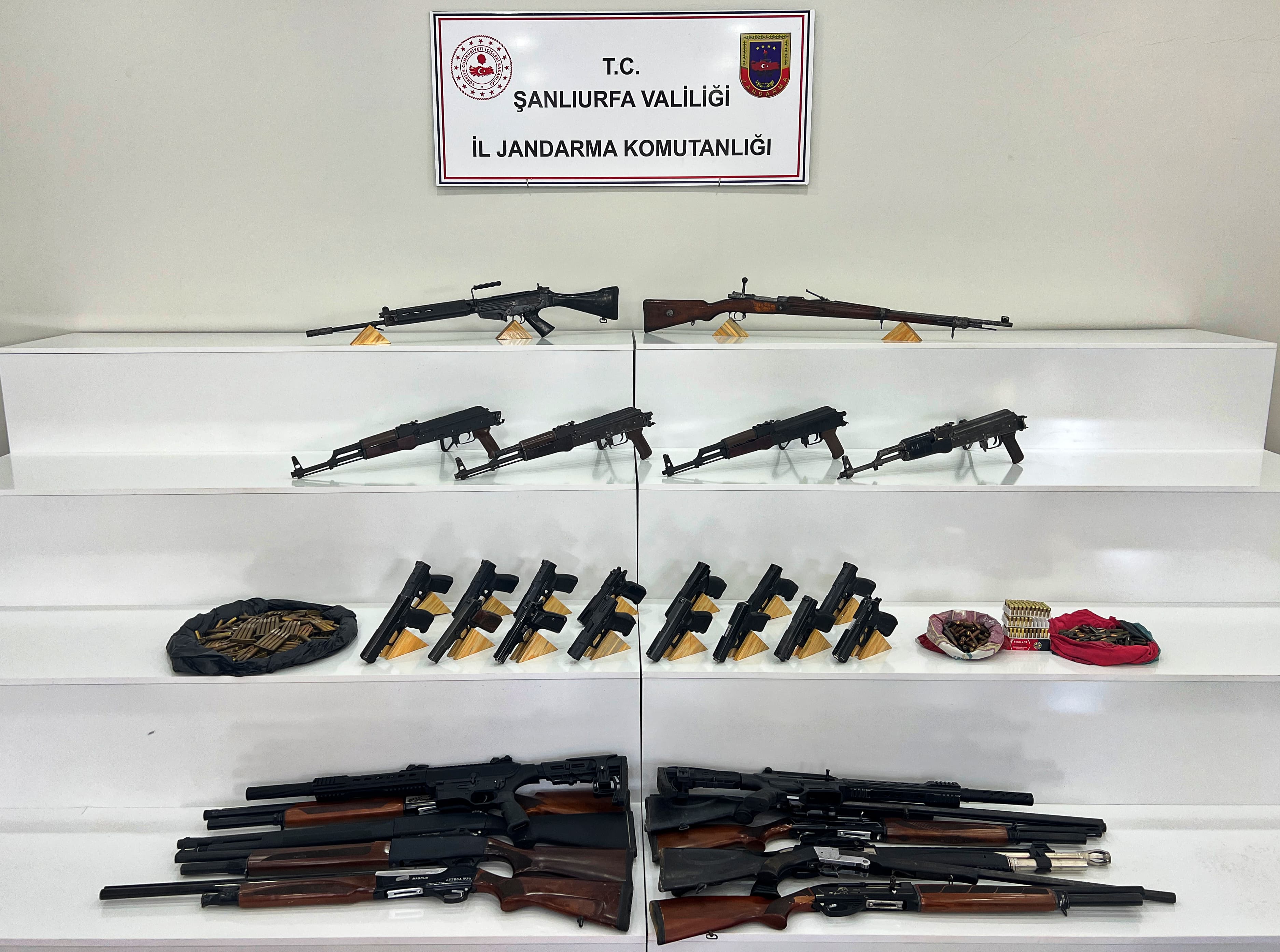 Şanlıurfa’da kaçak silah operasyonu
