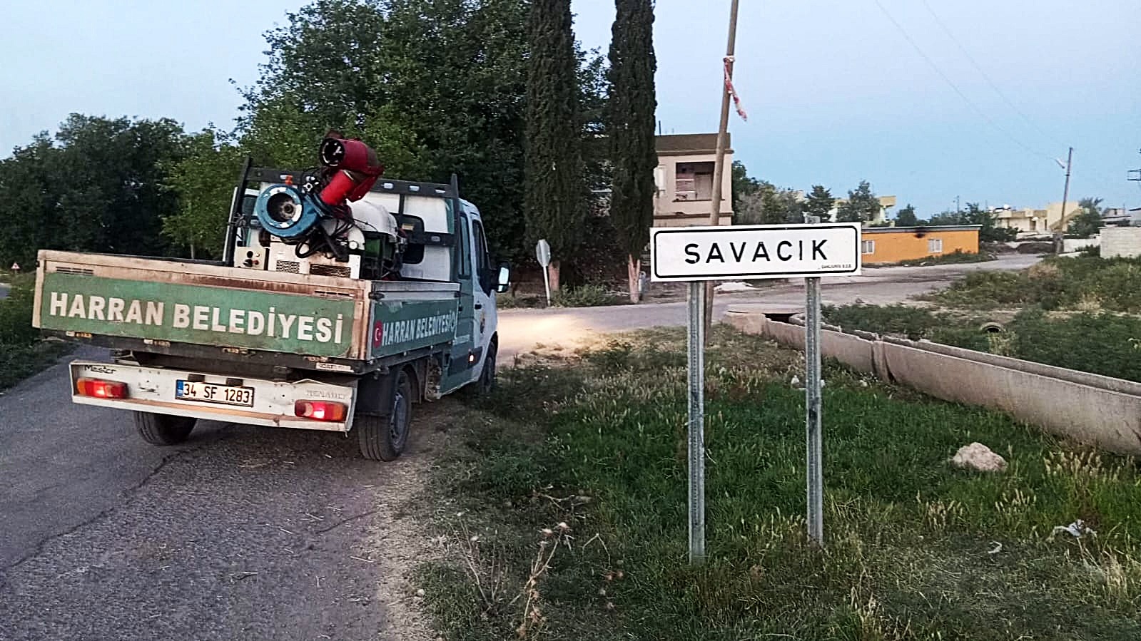 Harran'da Vatandaşların Rahatı İçin Haşereyle Mücadele Sürüyor