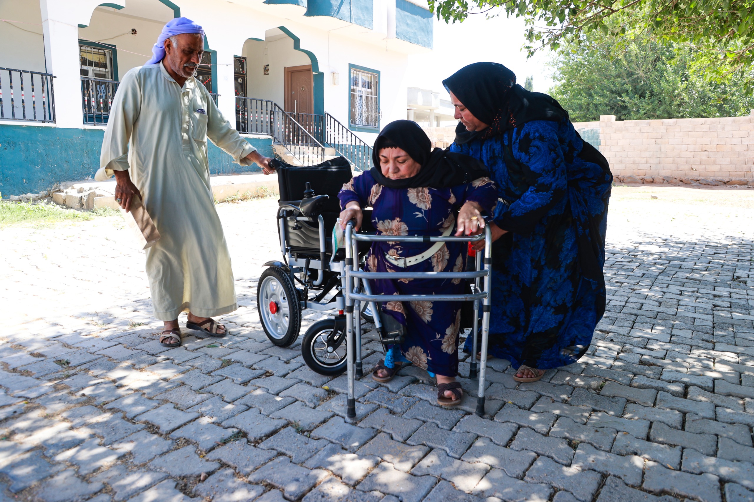 Harran'da Aysel Bata Akülü Sandalyesine Kavuştu