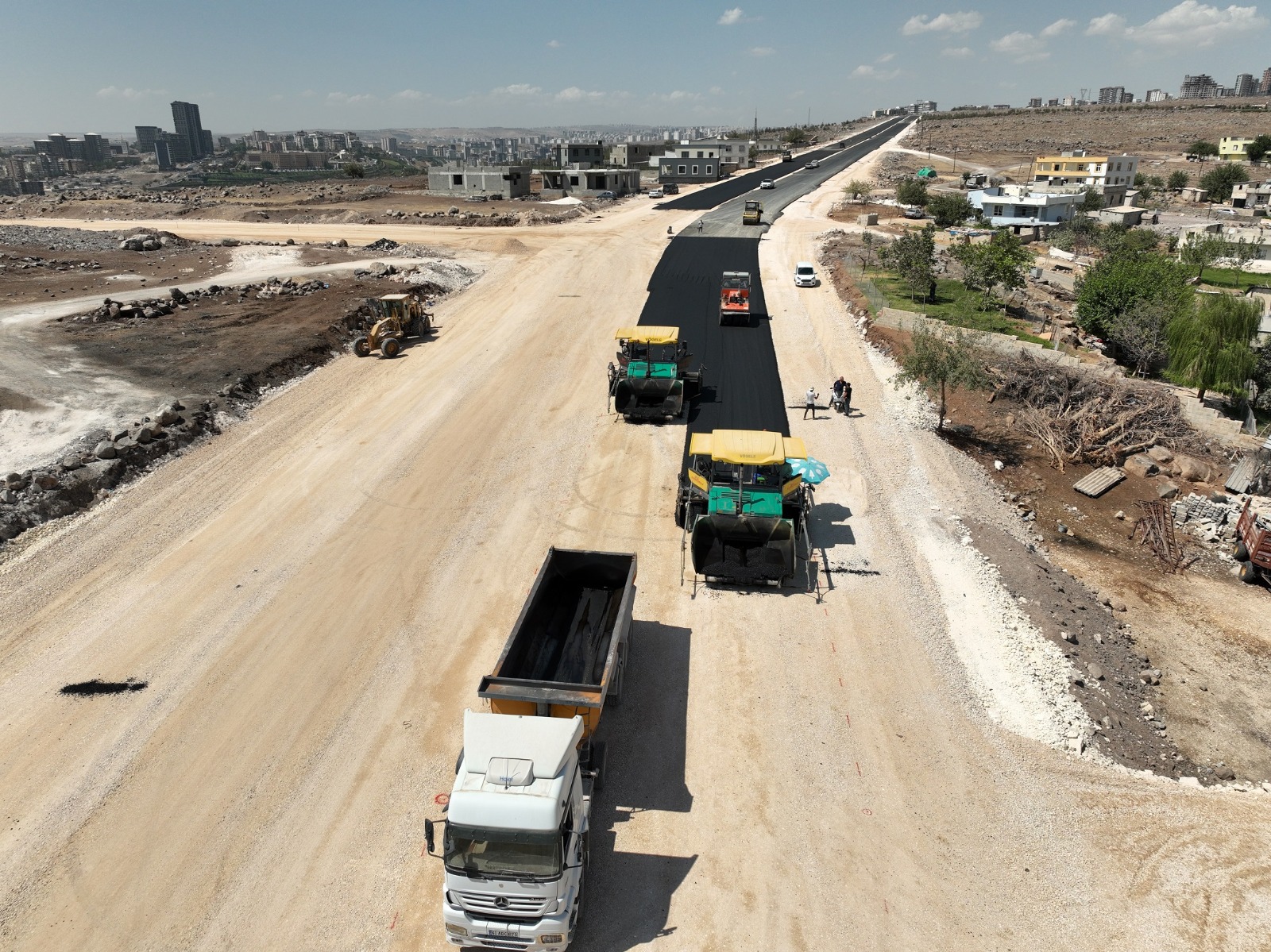 Şehir Hastanesi Yolunda Asfalt Serimi Hızla Sürüyor