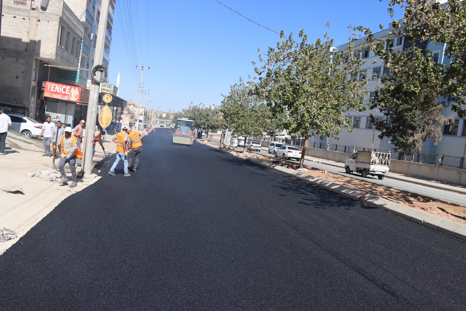 Eyyübiye’de Altyapisi Tamamlanan Yollar Asfaltlaniyor
