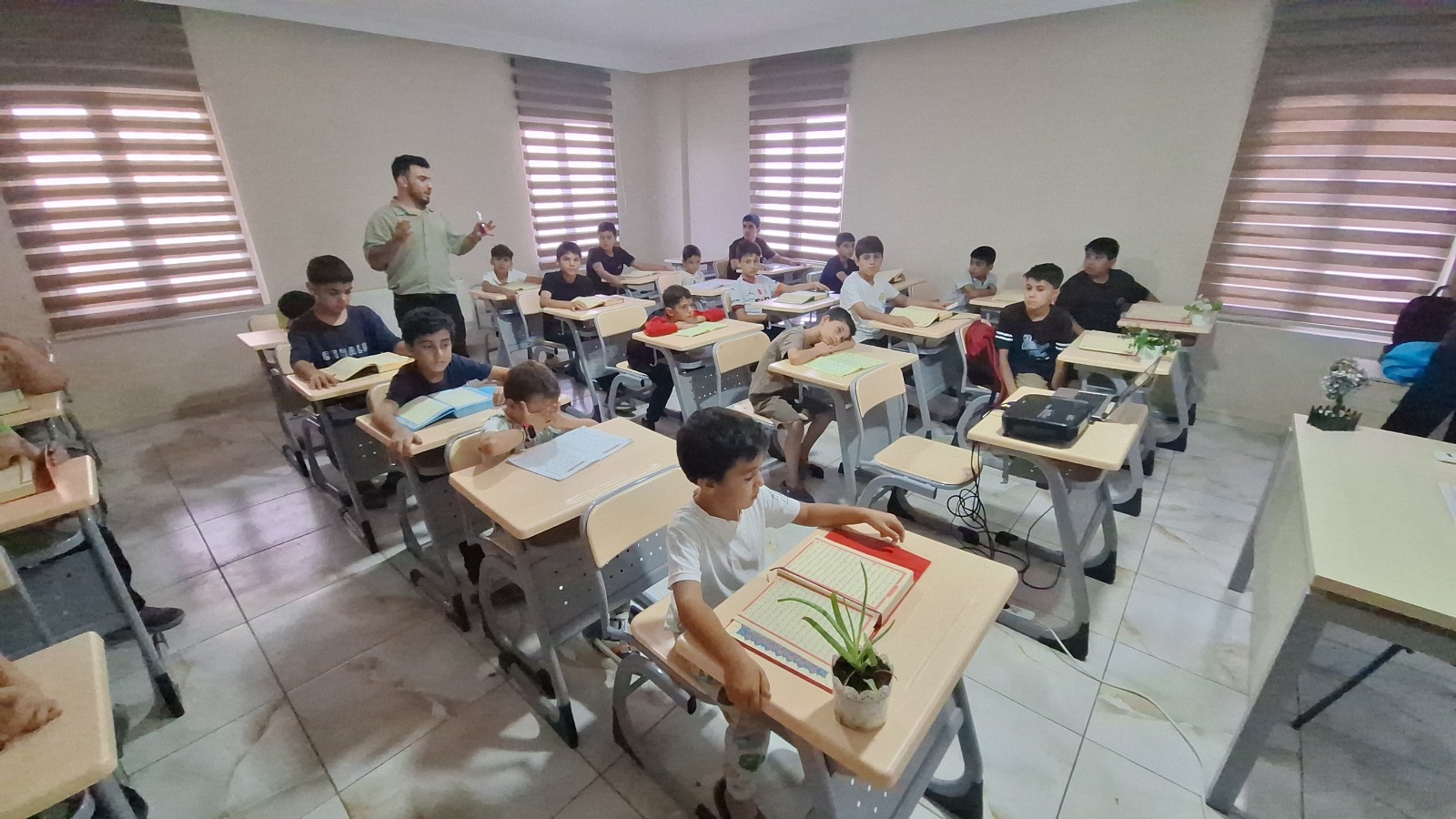 Şanlıurfa binlerce genci gençlik merkezlerinde buluşturuyor