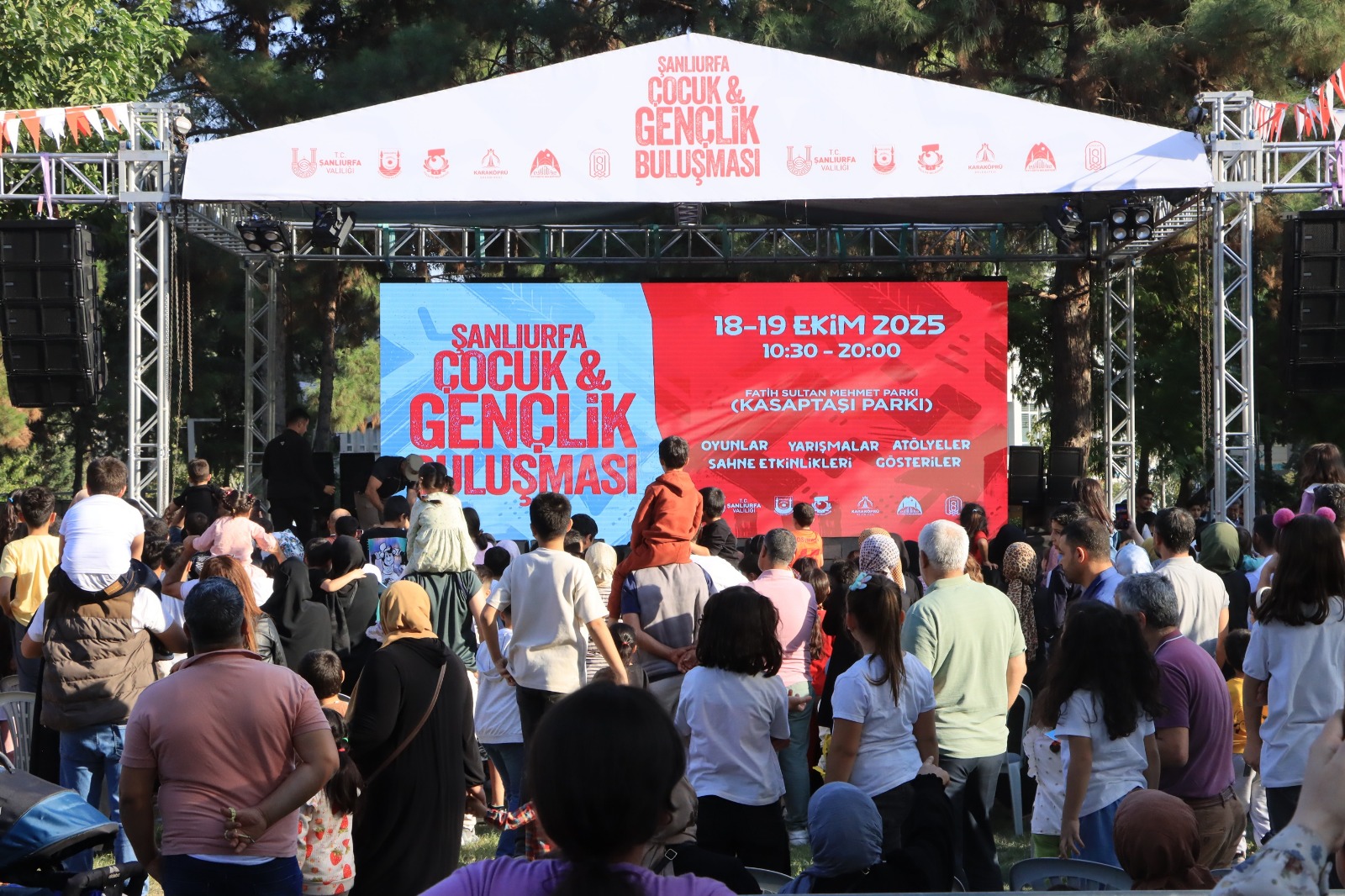Şanlıurfa’da çocuk ve gençlik buluşmasına yoğun ilgi