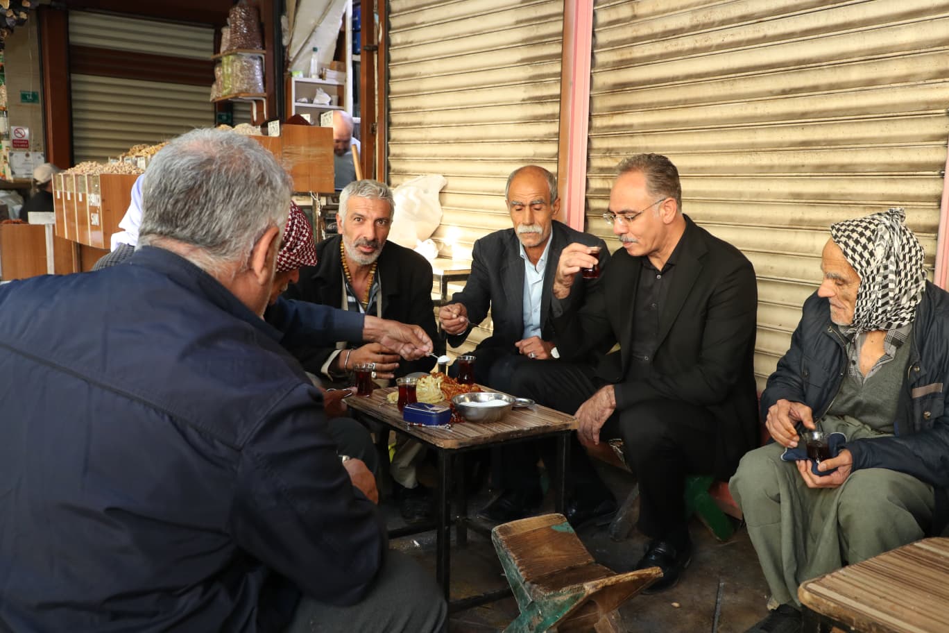 Başkan Kuş Haftaya Esnaf Ziyaretiyle Başladı