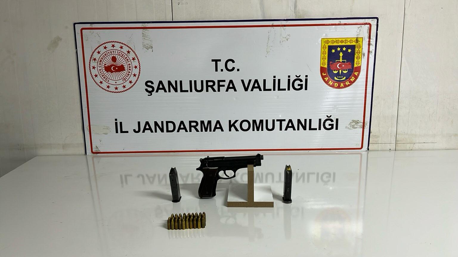 Siverek’te Ruhsatsız Silah Ele Geçirildi