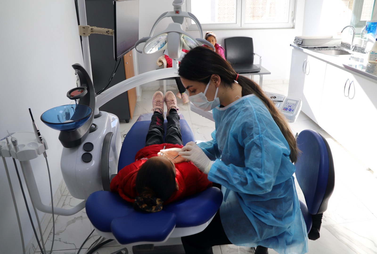 Diş Haftasında Gönüllere Taht Kuran Proje