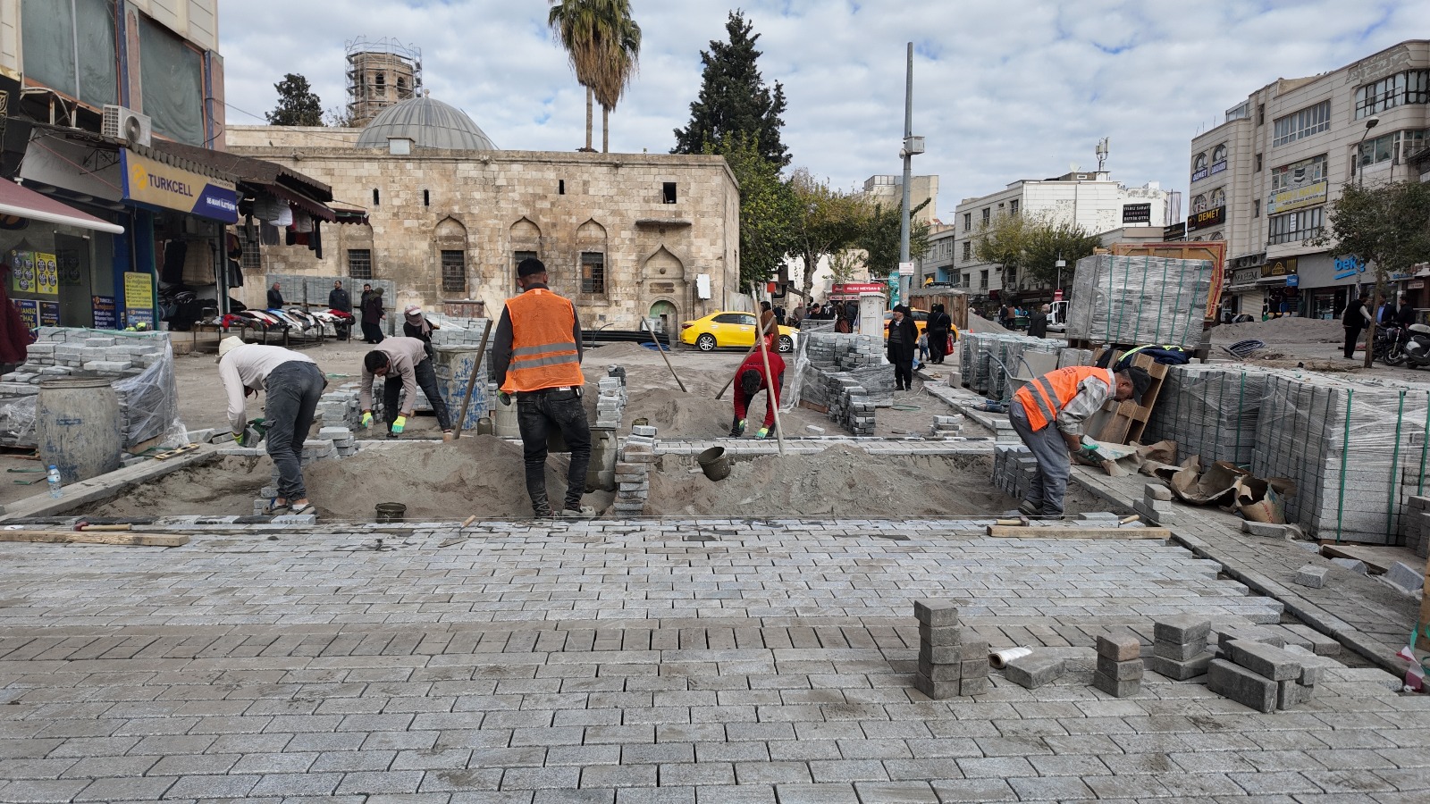 Şanlıurfa’da Divanyolu Modern Bir Görünüme Kavuşuyor