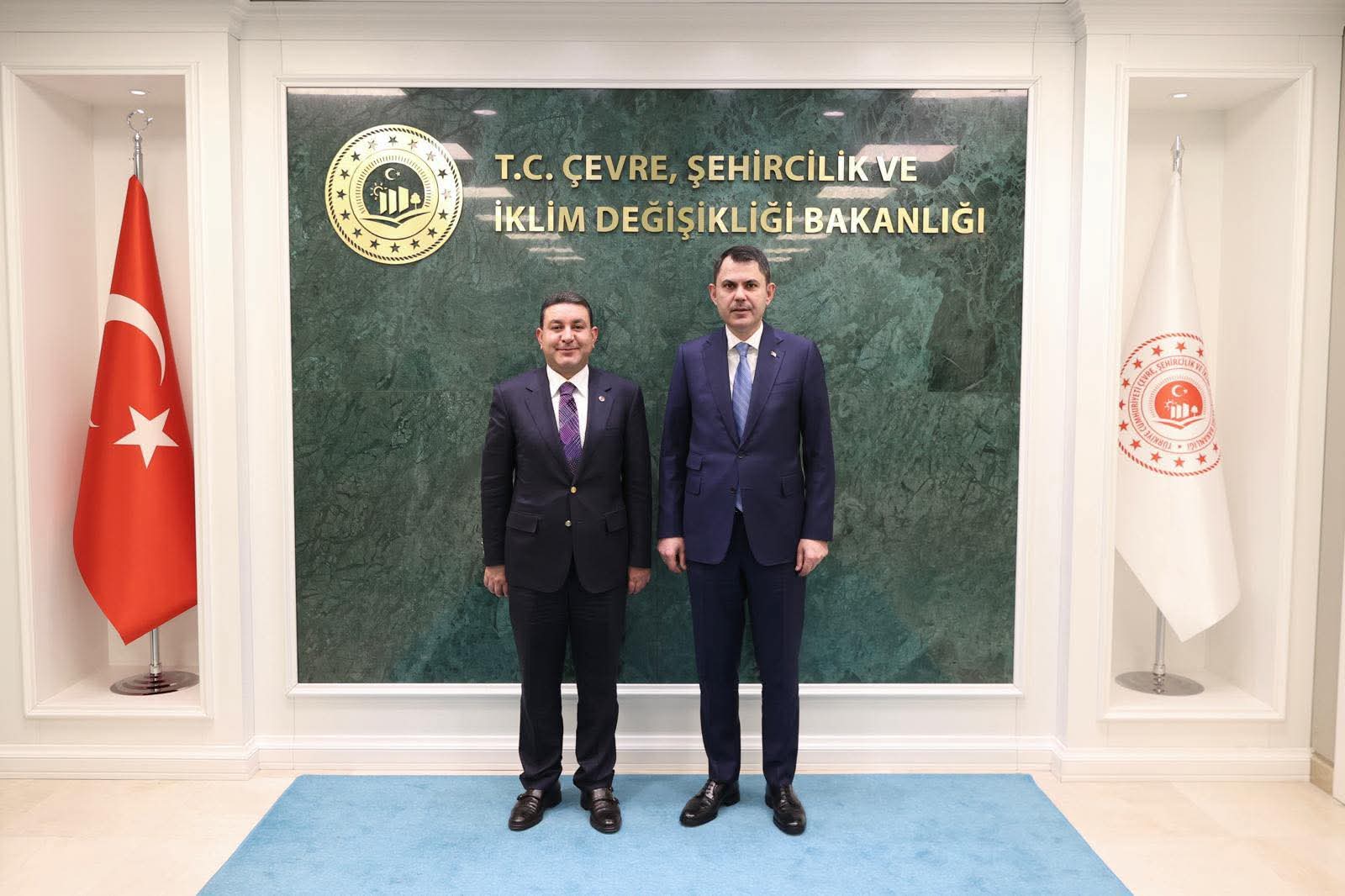 Başkan Özyavuz Bakan Kurum'u Ziyaret Etti Müjdeleri Verdi