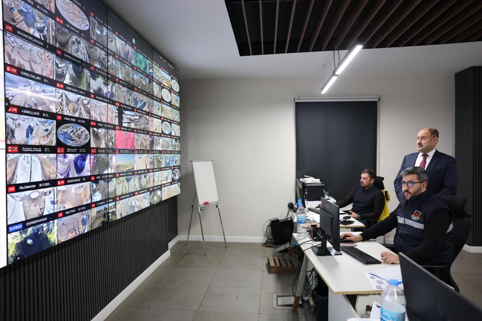 Başkan Gülpınar, Yoğun Kar Öncesi Koordinasyon Toplantısı Düzenledi